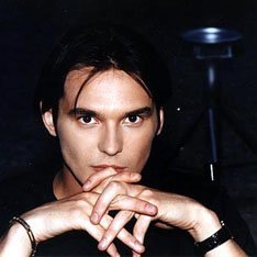 Влад Сташевский - Любовь здесь больше не живет