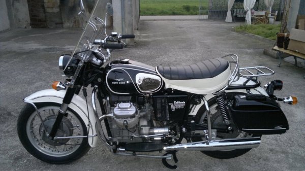 MOTO GUZZI V7 850 CALIFORNIA (1973г.)
