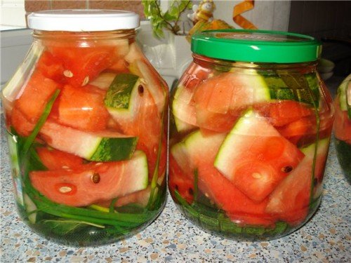 Ароматные маринованные арбузы