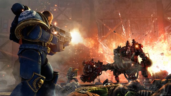 Warhammer 40,000 Space Marine