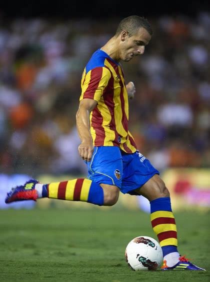 Roberto Soldado -VALENCIA-