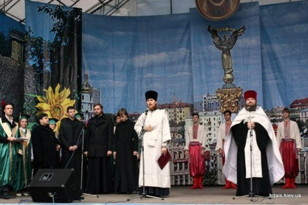 Хор Свято-Успенской Почаевской Лавры - Прокимен великий "Не отврати лица Твоего"