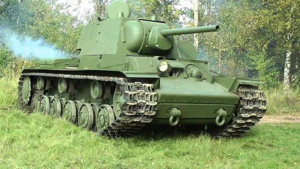 танк КВ-1