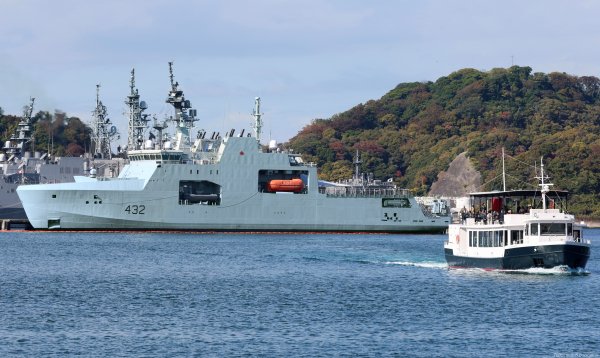 IMG viter59 HMCS Max Bernays 2025