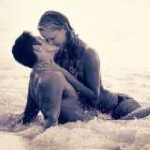 sexy kiss