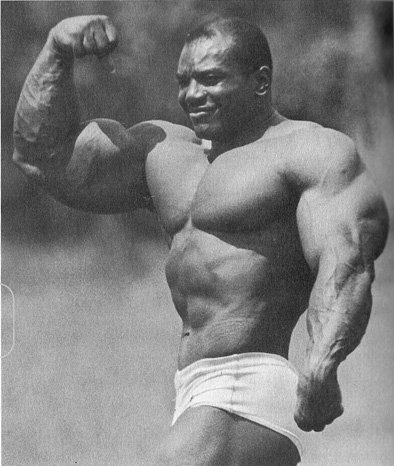 sergio-oliva-bicep-muscles