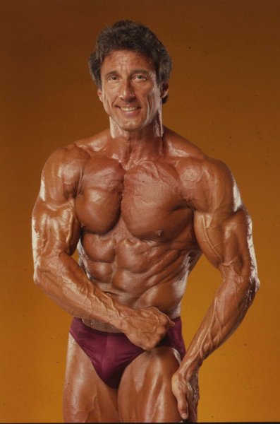 Frank-Zane-IFBB-Mr-Olympia-One-Original-6X7 3