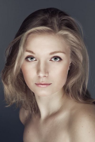 Наташа Скоморохова