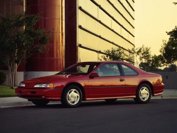 Ford Thunderbird (1989)