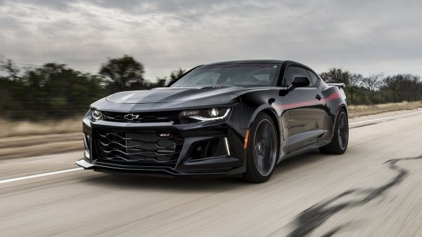 chevrolet-camaro-zl1-hennessey-hpe1000-the-exorcist