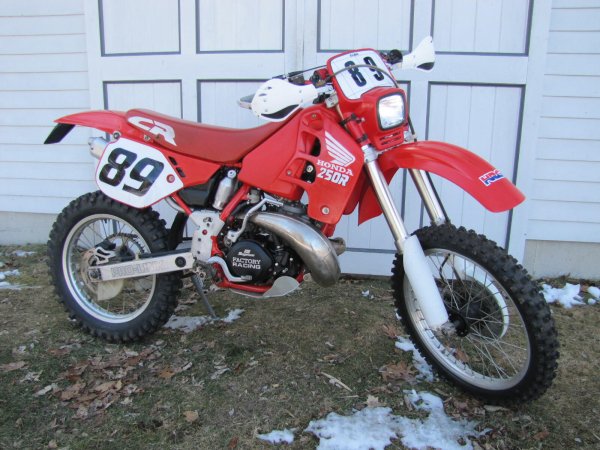HONDA CR250R (1989г.)