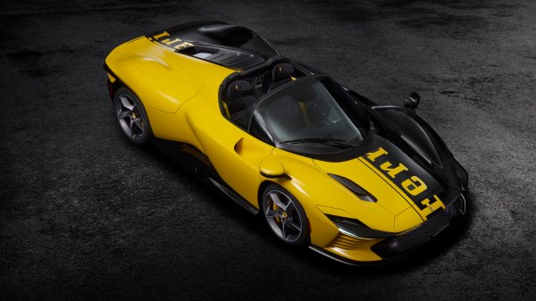 08-04-ferrari-daytona-sp3