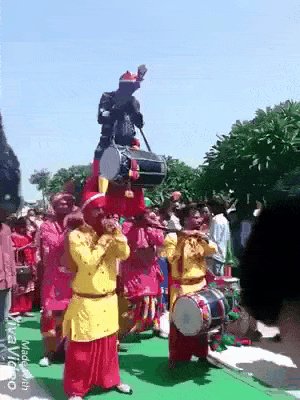 gif-fail-барабанщик-индусы-и-деструктивные-наклонности-6778