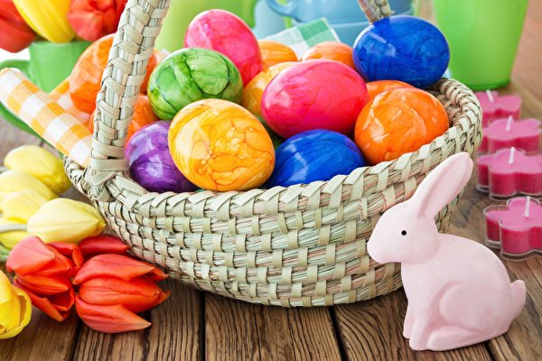 Easter Rabbits Tulips Eggs Wicker basket 562590 600x400