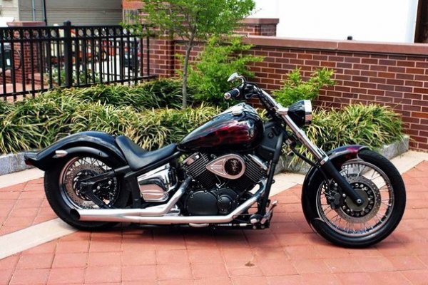 Yamaha V-Star XVS 1100