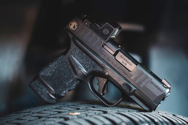 HELLCAT MICRO-COMPACT OSP