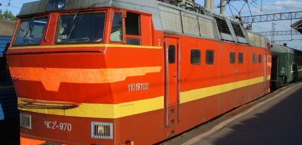 Пассажирский электровоз ЧС2Т
