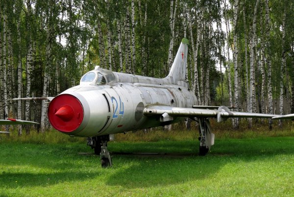 su-7ig-s-22i-su-17-prototip