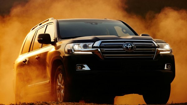 Toyota-land-cruiser-wallpaper