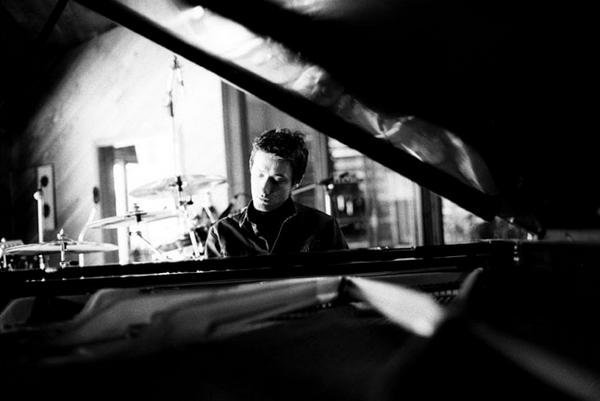 Stuart Chatwood, Inon Zur - 30 - At war with Kaileena