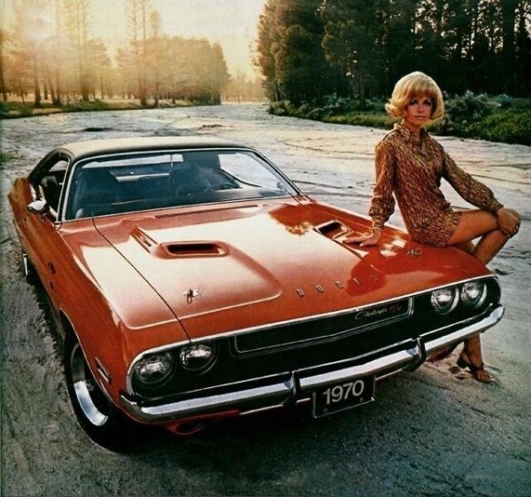 DODGE CHALLENGER R.T (1970г.)