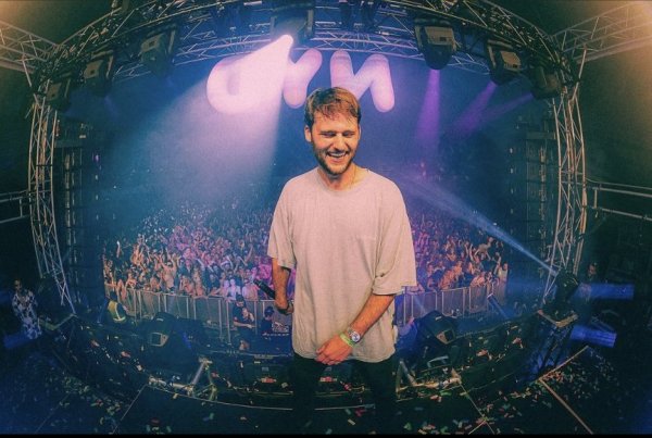 Throttle - Like this (VIP edit)
