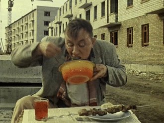 Кто не работает,тот ест!Учись студент!