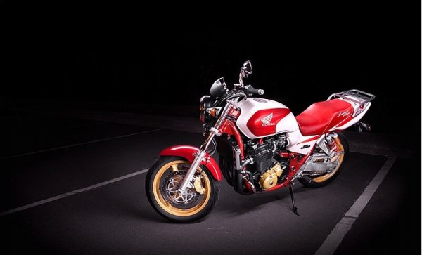 Honda CB1300 Super Four