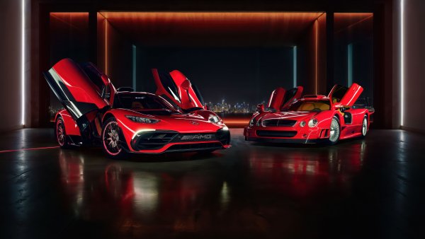 01-03-mercedes-amg-one