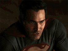 Tyler-hoechlin-superman (15)