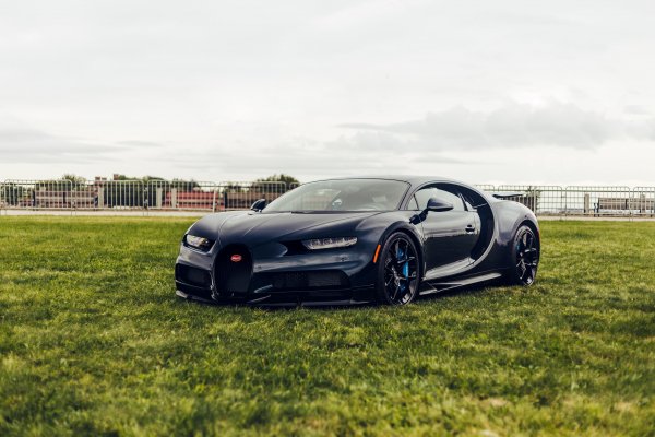 Bugatti-chiron-giperkar-superkar
