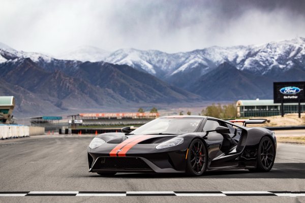 Ford-gt-new-2017-black