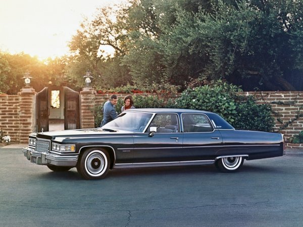 Cadillac Fleetwood Sixty Special Brougham