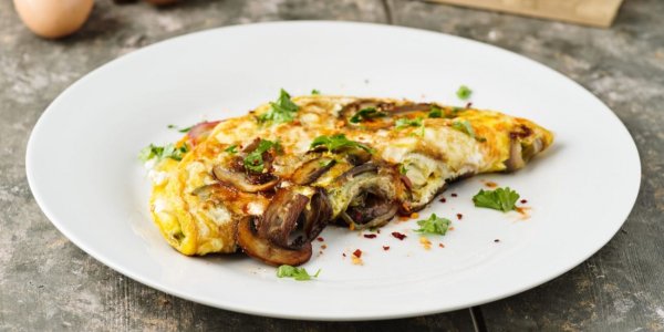 Омлет с болгарским перцем и грибами