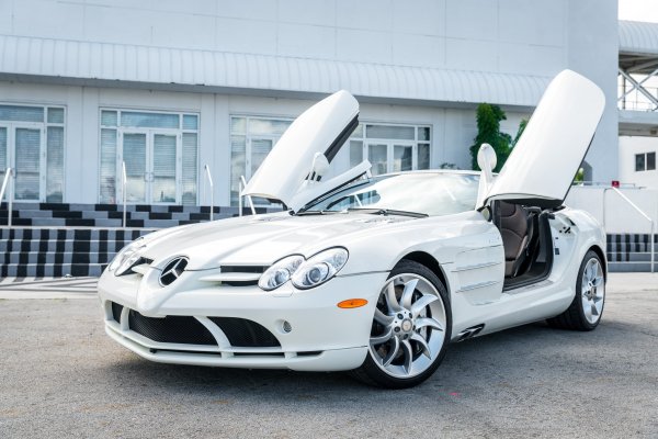 mercedes-benz-slr-mclaren-roadster