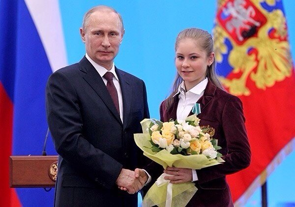 Юля Липницкая