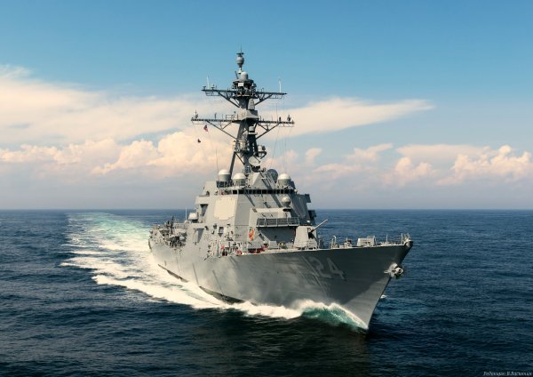 IMG viter59 USS Harvey C. Barnum DDG-124