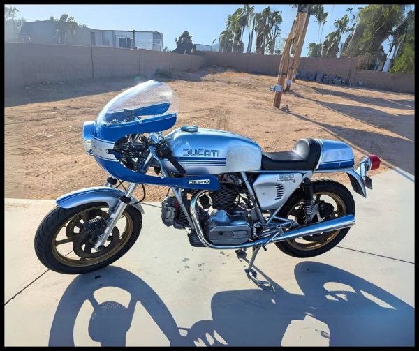 DUCATI 860GT (1976г.)