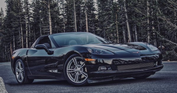 chevrolet-corvette