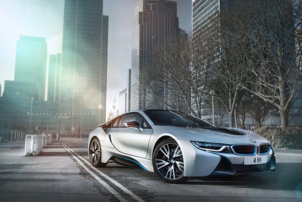 bmw-i8-gorod-doma-svet-bliki