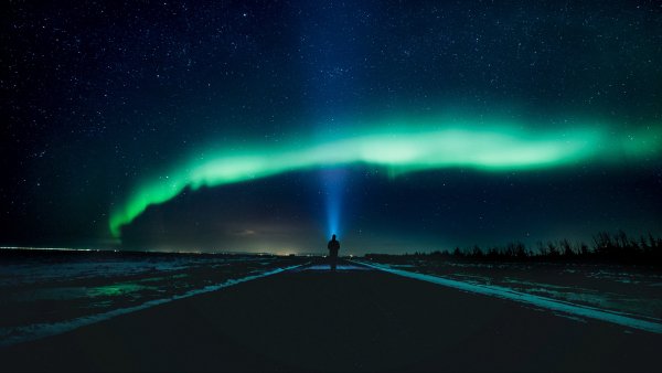 siluet zvezdnoe nebo siyanie noch 120363 2560x1440