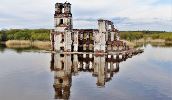 Церковь Рождества Христова в Крохино (5) (Copy)