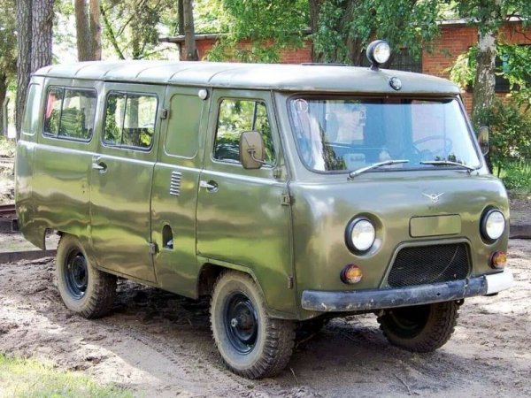 UAZ-452-19-800x600