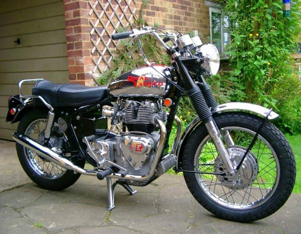 ROYAL ENFIELD 750 INTERCEPTOR (1970г.)