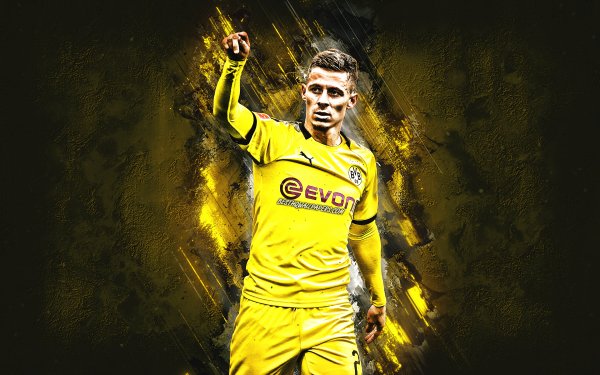 thorgan-hazard-borussia-dortmund-belgian-footballer-bvb-att