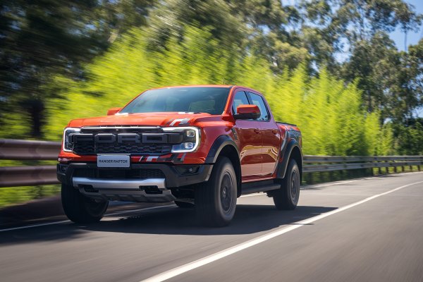 Ford-ranger-raptor-2023-pikap