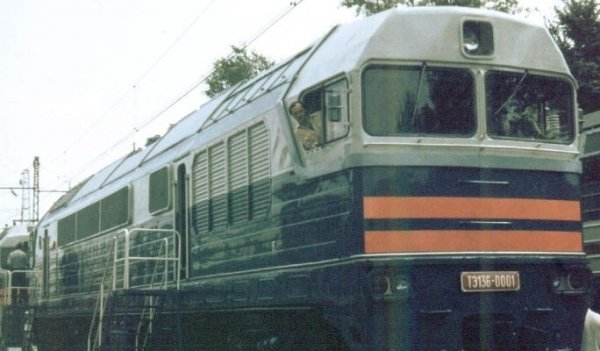 Опытный грузовой тепловоз ТЭ136