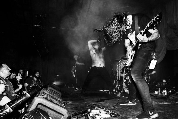 Cobalt - Look At Me (Radio Version)