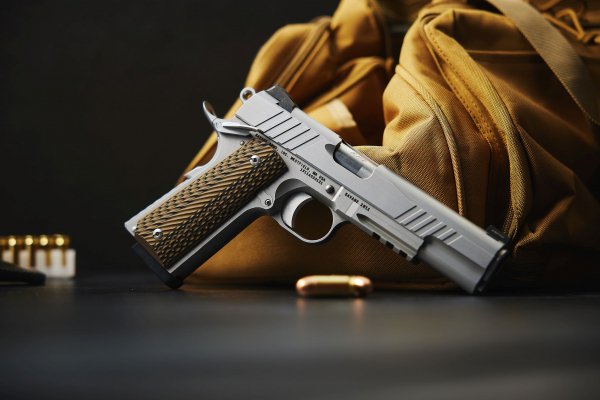 Savage-1911-beauty-5001