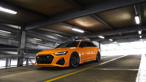 12-24-audi-rs6-c8-orange